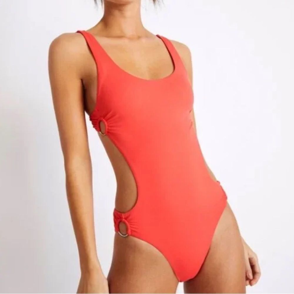 Banana Moon Coral Yuppy Ring One Piece Swimsuit Sz 38 NWOT